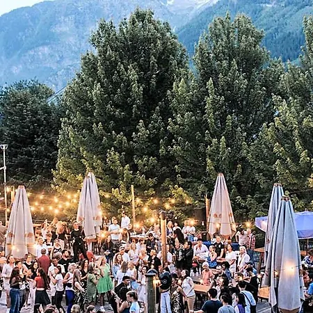 호텔 La Folie Douce